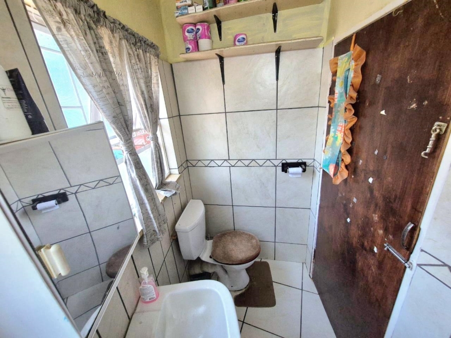 2 Bedroom Property for Sale in Leeupoort Limpopo