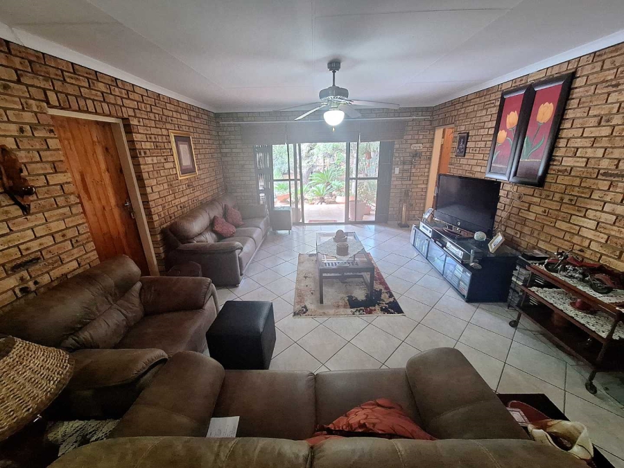 3 Bedroom Property for Sale in Leeupoort Limpopo