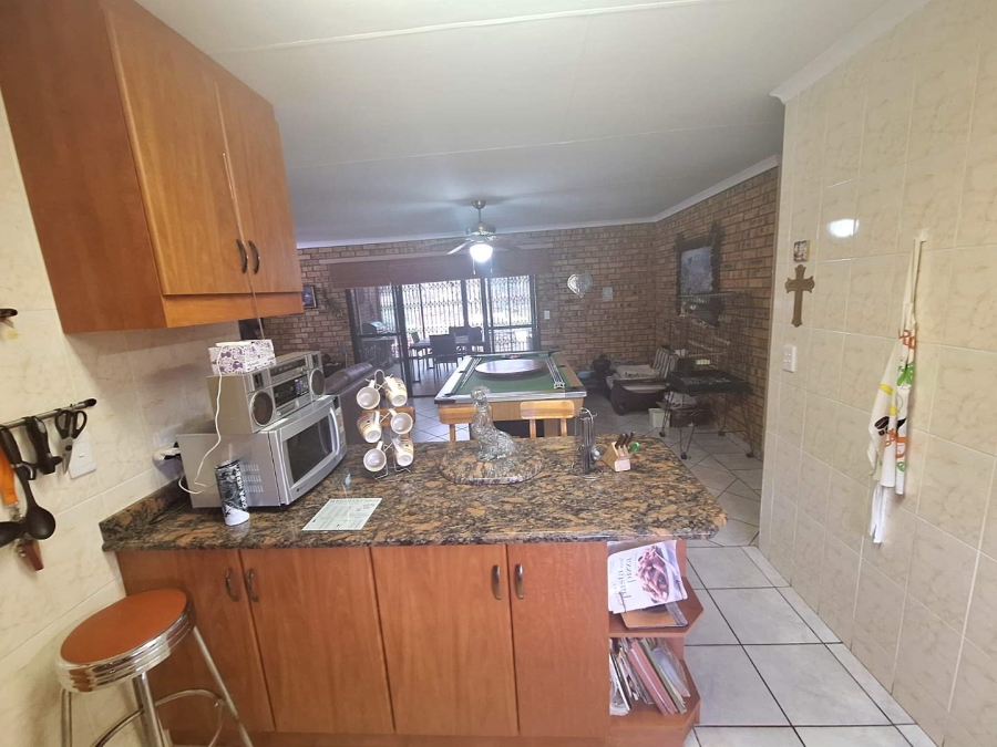 3 Bedroom Property for Sale in Leeupoort Limpopo