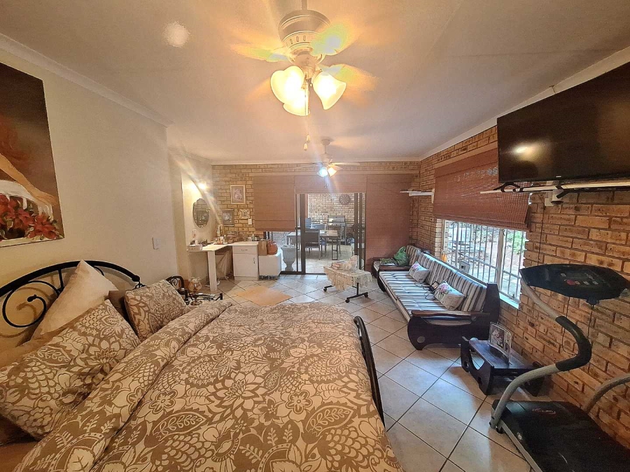 3 Bedroom Property for Sale in Leeupoort Limpopo