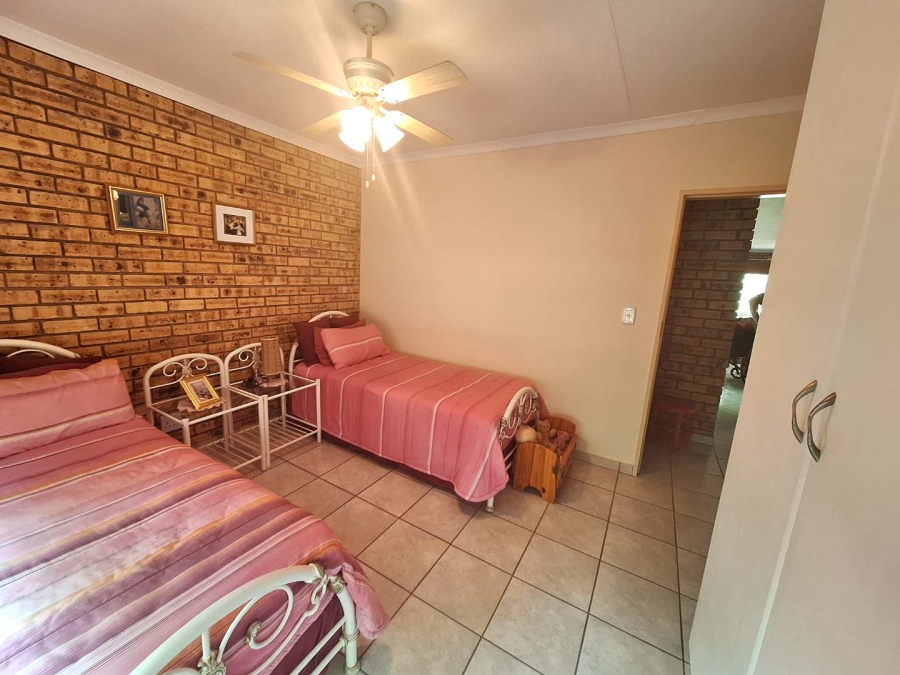 3 Bedroom Property for Sale in Leeupoort Limpopo