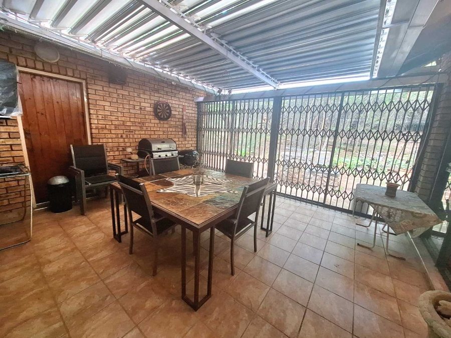 3 Bedroom Property for Sale in Leeupoort Limpopo