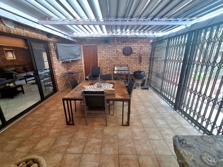 3 Bedroom Property for Sale in Leeupoort Limpopo