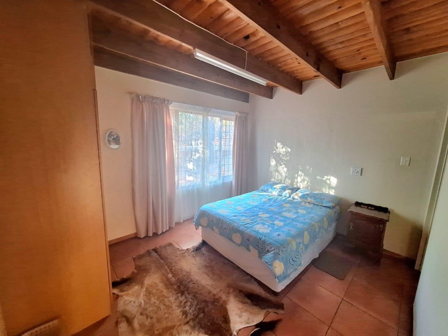 5 Bedroom Property for Sale in Leeupoort Limpopo