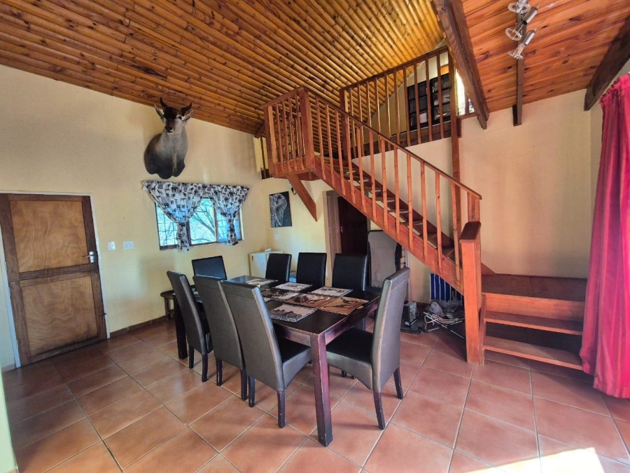 5 Bedroom Property for Sale in Leeupoort Limpopo