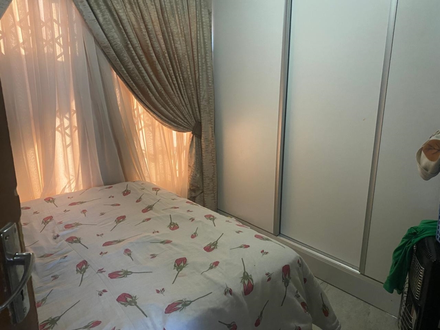 3 Bedroom Property for Sale in Mahlasedi Park Limpopo