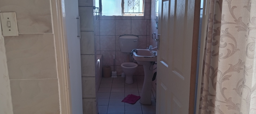 3 Bedroom Property for Sale in Seshego H Limpopo