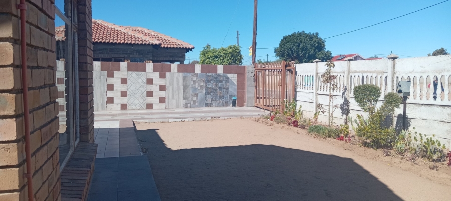 3 Bedroom Property for Sale in Seshego H Limpopo