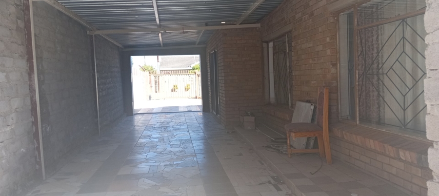 3 Bedroom Property for Sale in Seshego H Limpopo