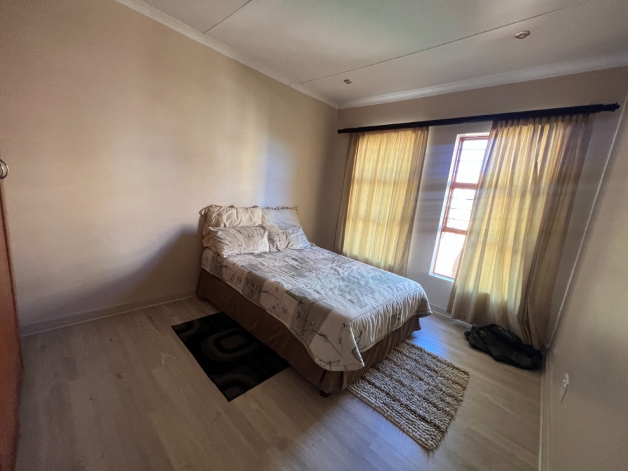 To Let 3 Bedroom Property for Rent in Bendor Limpopo