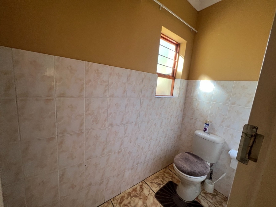 To Let 3 Bedroom Property for Rent in Bendor Limpopo