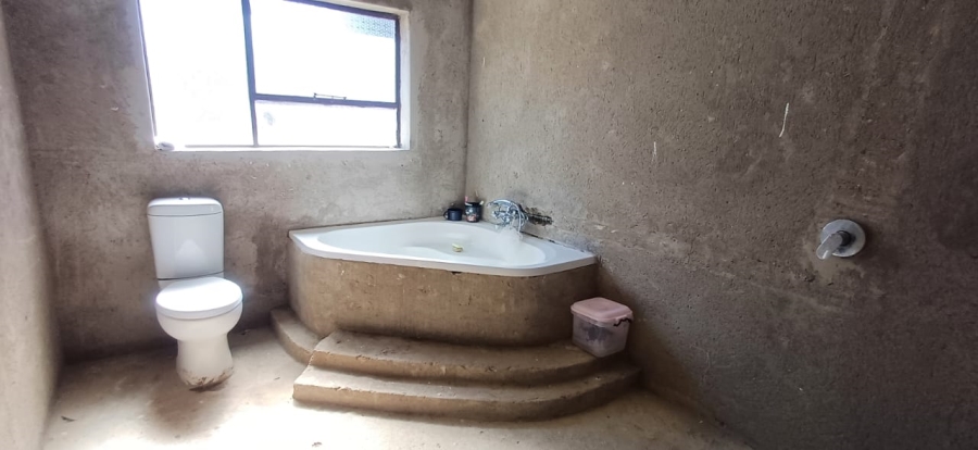 3 Bedroom Property for Sale in Nkowankowa Limpopo