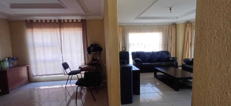 3 Bedroom Property for Sale in Nkowankowa Limpopo