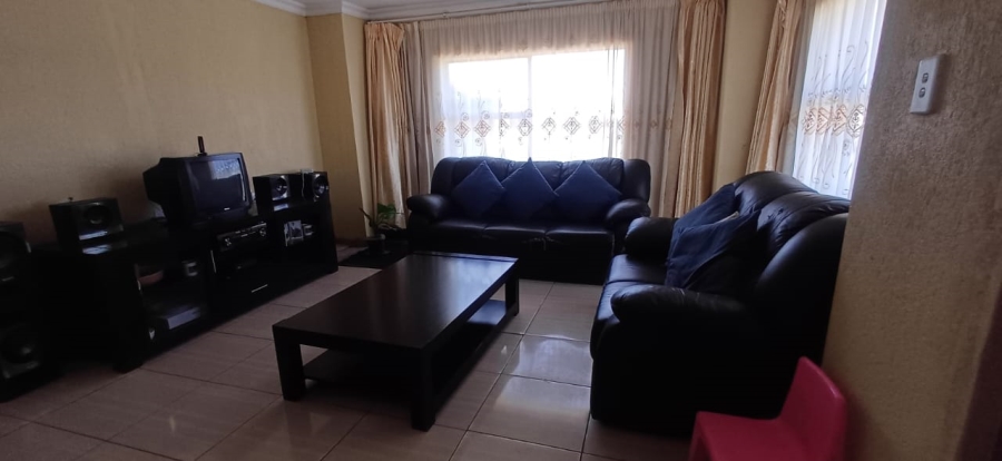 3 Bedroom Property for Sale in Nkowankowa Limpopo