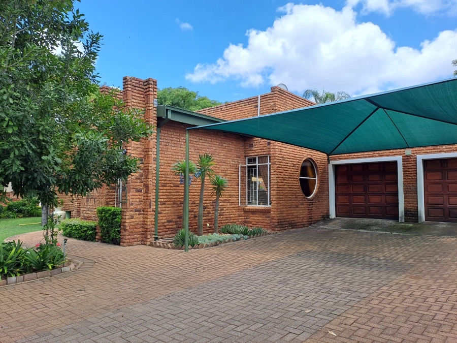 3 Bedroom Property for Sale in Bendor Limpopo