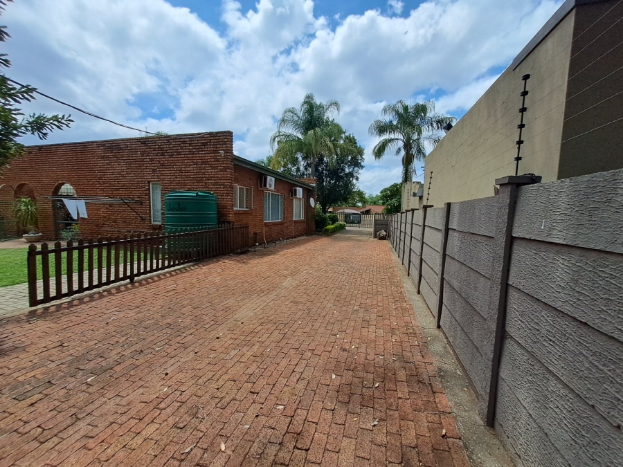 3 Bedroom Property for Sale in Bendor Limpopo