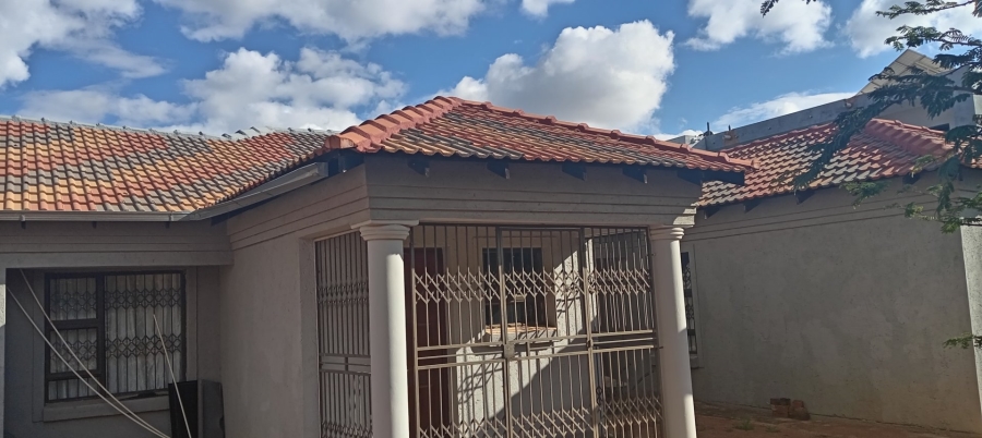 4 Bedroom Property for Sale in Serala View Limpopo