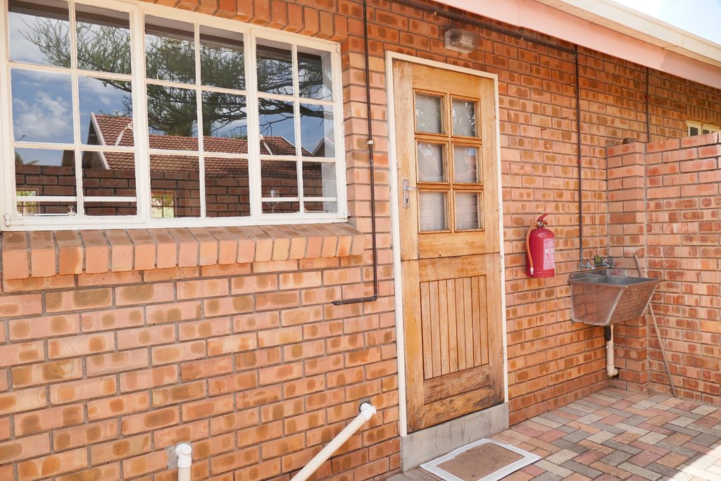 1 Bedroom Property for Sale in Koraal Retirement Village Limpopo