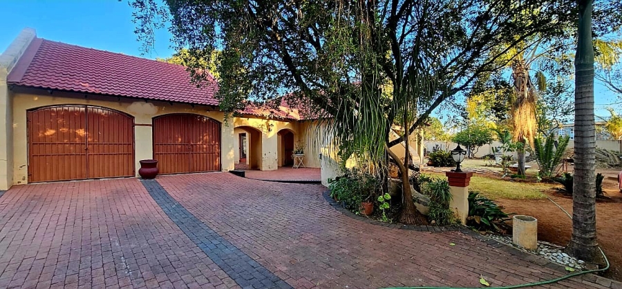 4 Bedroom Property for Sale in Bendor Limpopo