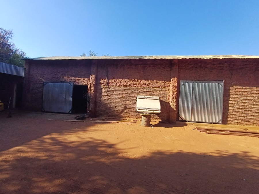  Bedroom Property for Sale in Kwaggasvlakte AH Limpopo