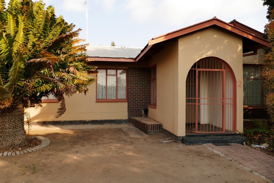 17 Bedroom Property for Sale in Hospitaalpark Limpopo