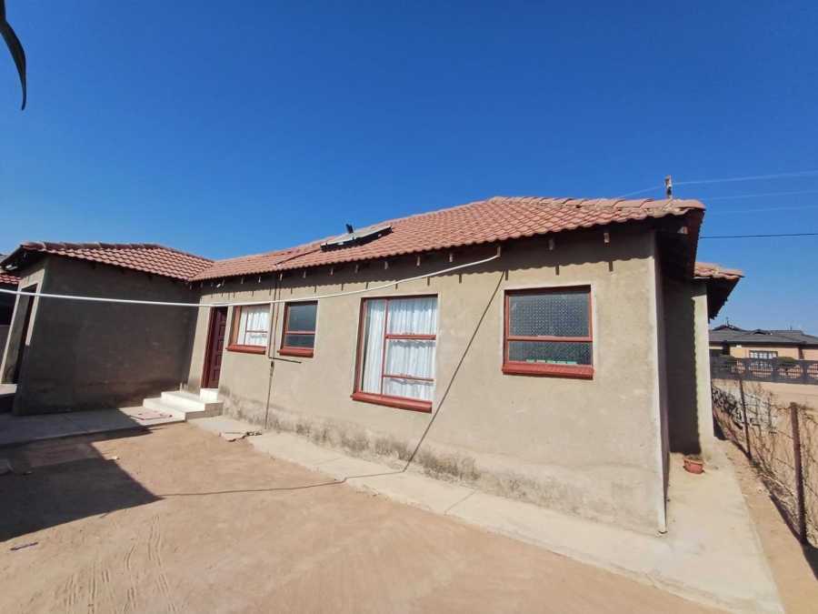  Bedroom Property for Sale in Seshego H Limpopo