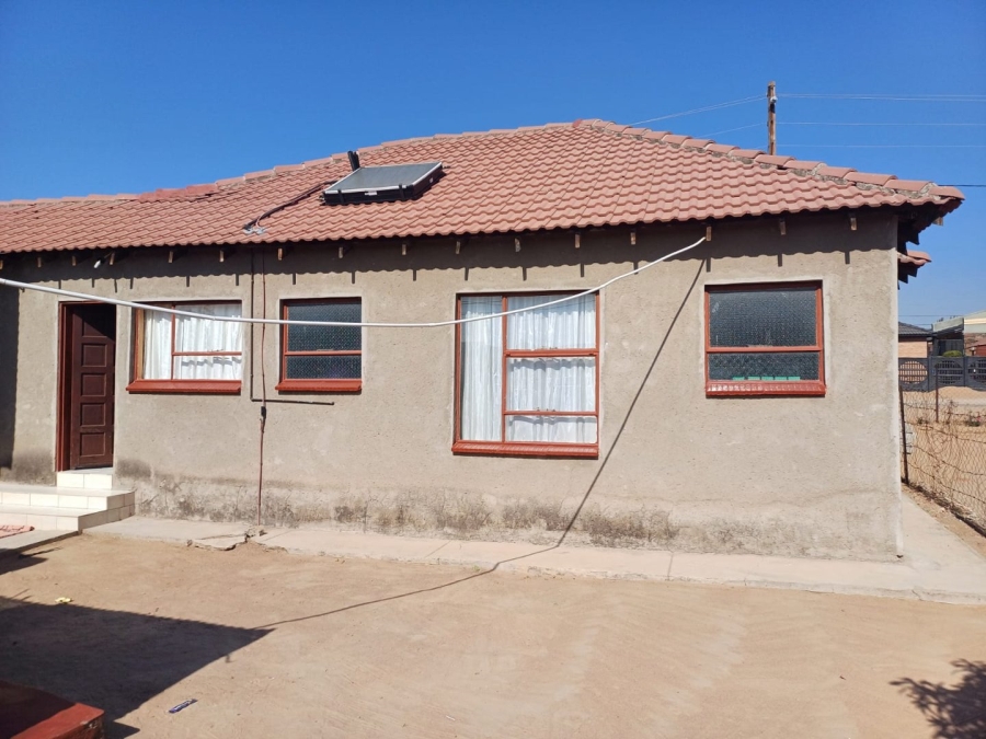  Bedroom Property for Sale in Seshego H Limpopo