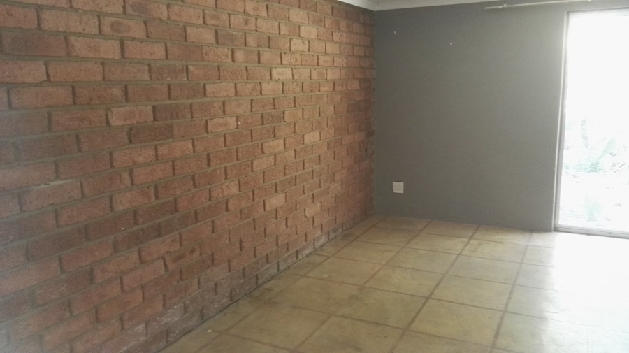 To Let 1 Bedroom Property for Rent in Gholfbaan Park Limpopo