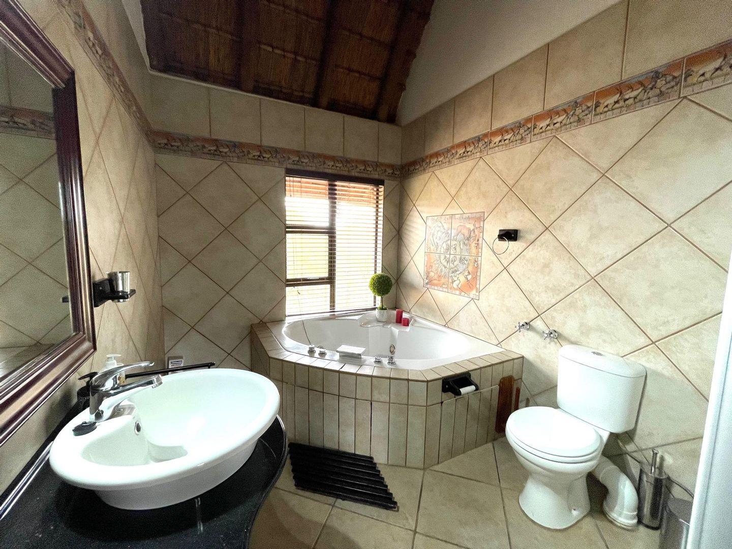 5 Bedroom Property for Sale in Zebula Golf Estate Limpopo