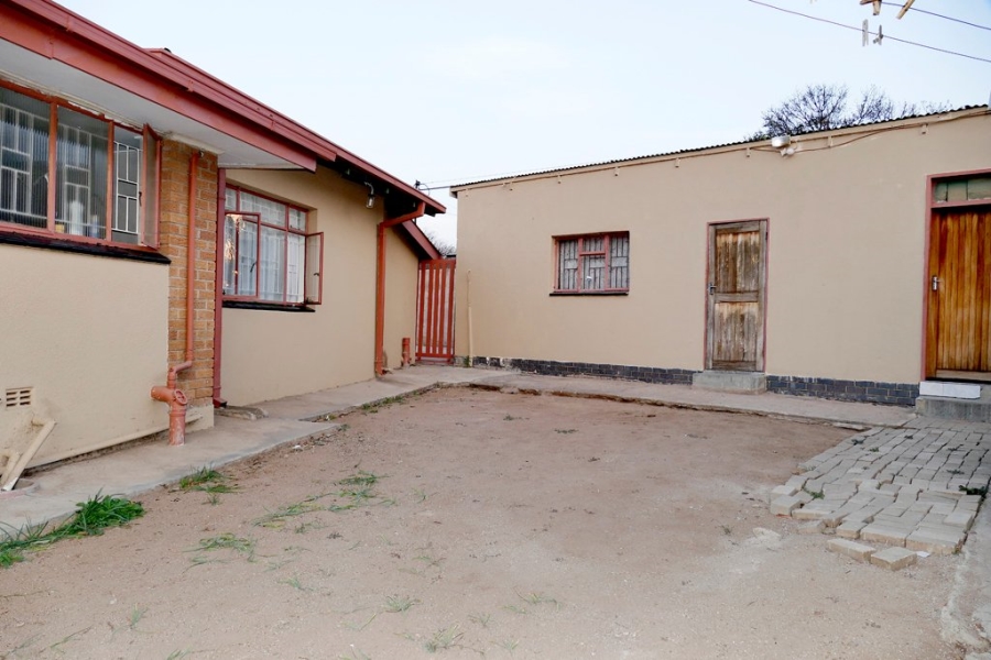 4 Bedroom Property for Sale in Hospitaalpark Limpopo