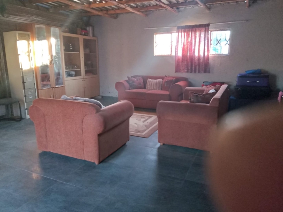  Bedroom Property for Sale in Moletji Limpopo