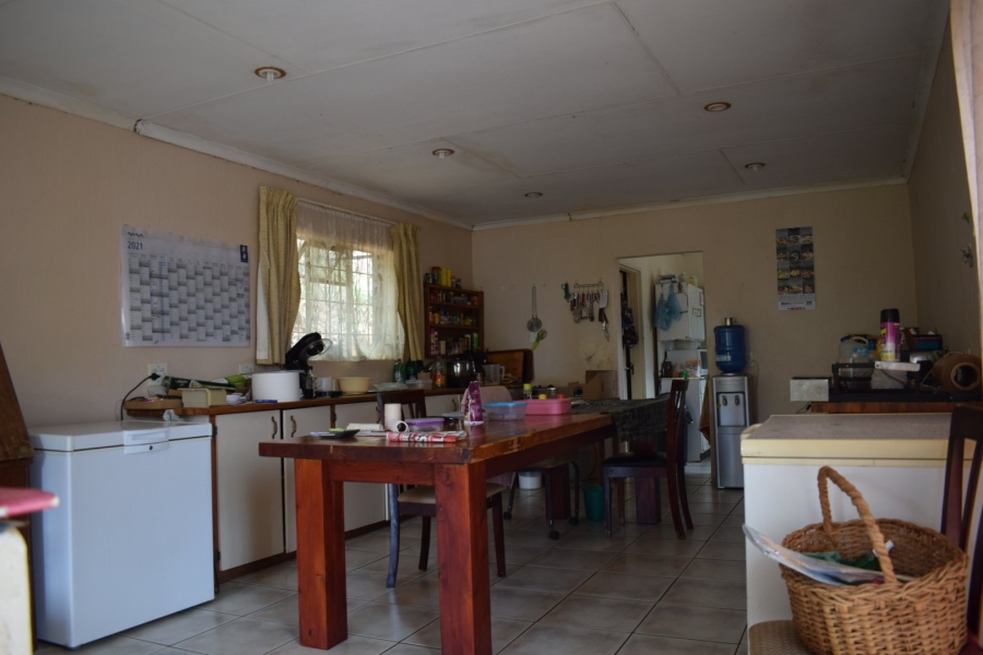 4 Bedroom Property for Sale in Modjadjiskloof Limpopo