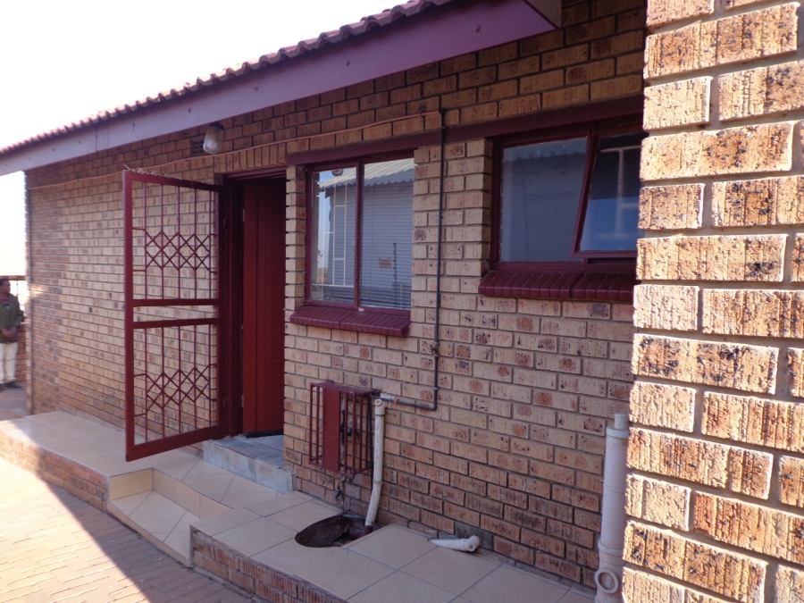  Bedroom Property for Sale in Emdo Park Limpopo