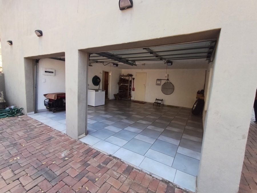 6 Bedroom Property for Sale in Thabazimbi Rural Limpopo