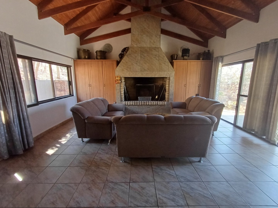 6 Bedroom Property for Sale in Thabazimbi Rural Limpopo