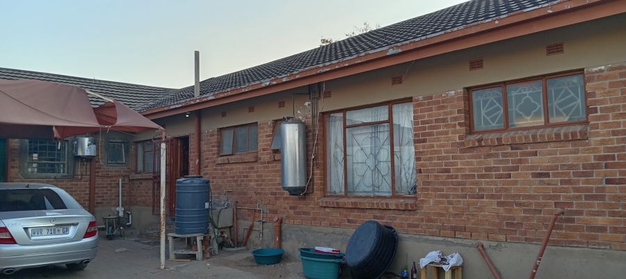 4 Bedroom Property for Sale in Seshego B Limpopo