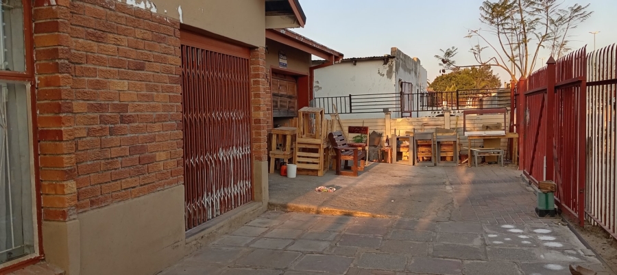 4 Bedroom Property for Sale in Seshego B Limpopo