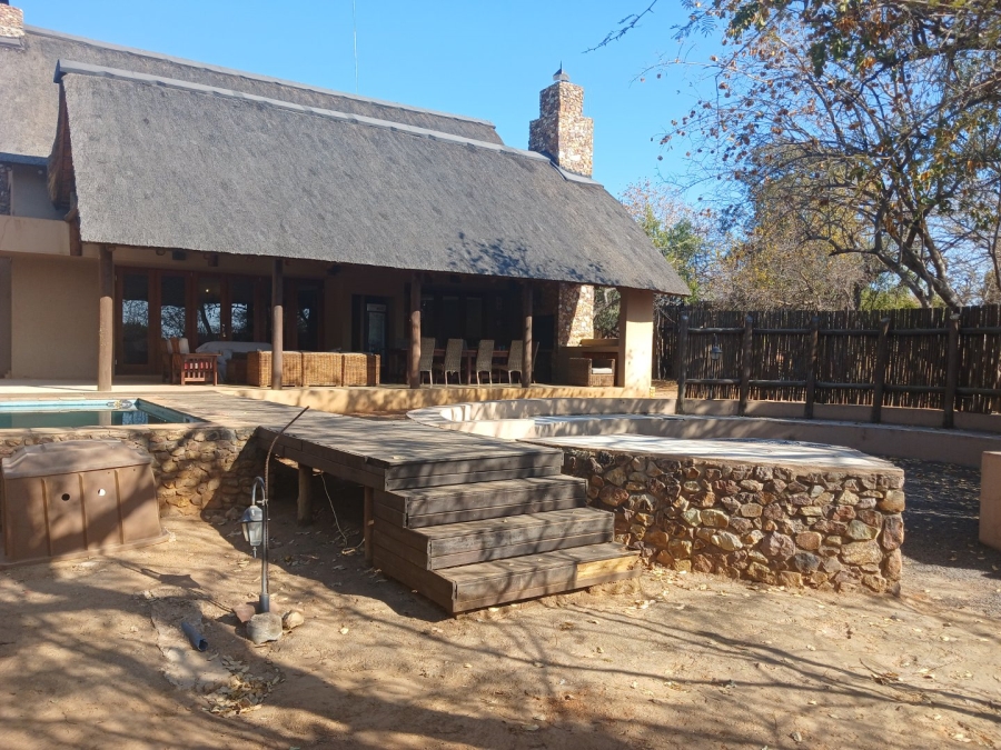 6 Bedroom Property for Sale in Zebula Golf Estate Limpopo