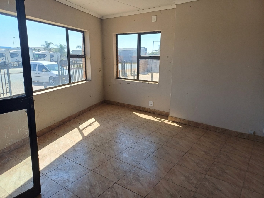 To Let commercial Property for Rent in Magna Via Industrial Limpopo