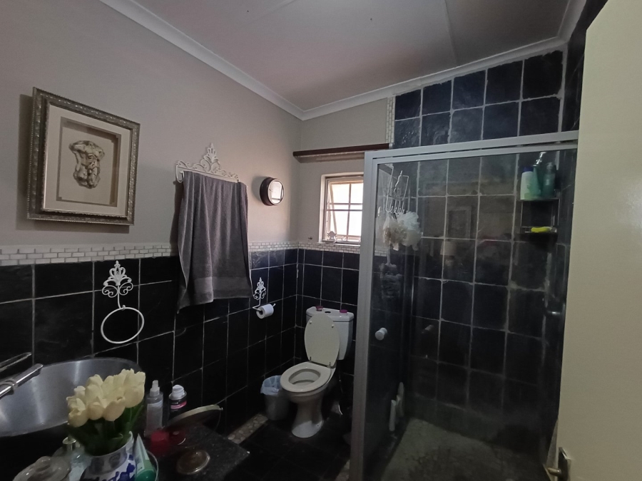 5 Bedroom Property for Sale in Thabazimbi Limpopo