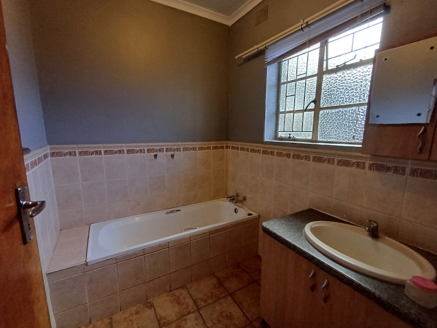 5 Bedroom Property for Sale in Thabazimbi Limpopo