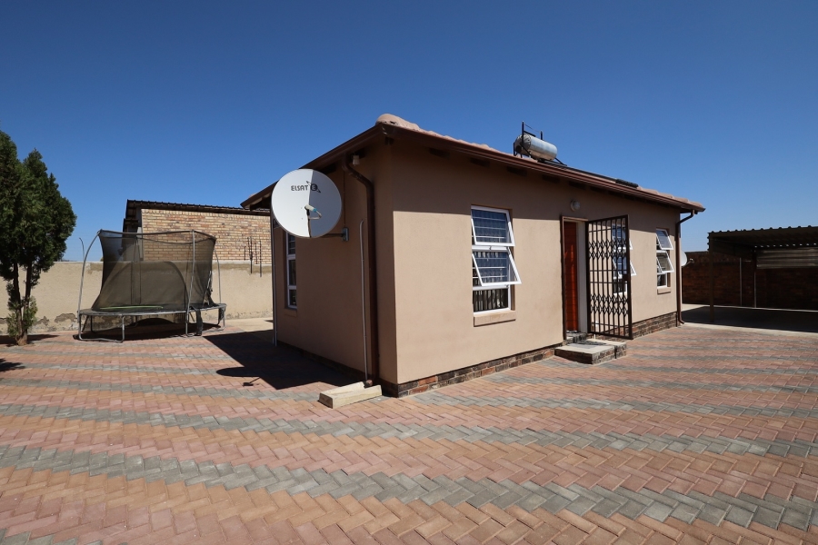 3 Bedroom Property for Sale in Southern Gateway Limpopo