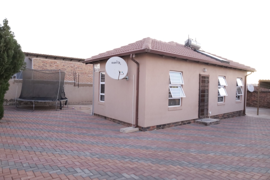 3 Bedroom Property for Sale in Southern Gateway Limpopo