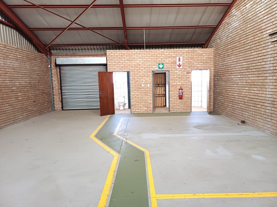 To Let commercial Property for Rent in Magna Via Industrial Limpopo