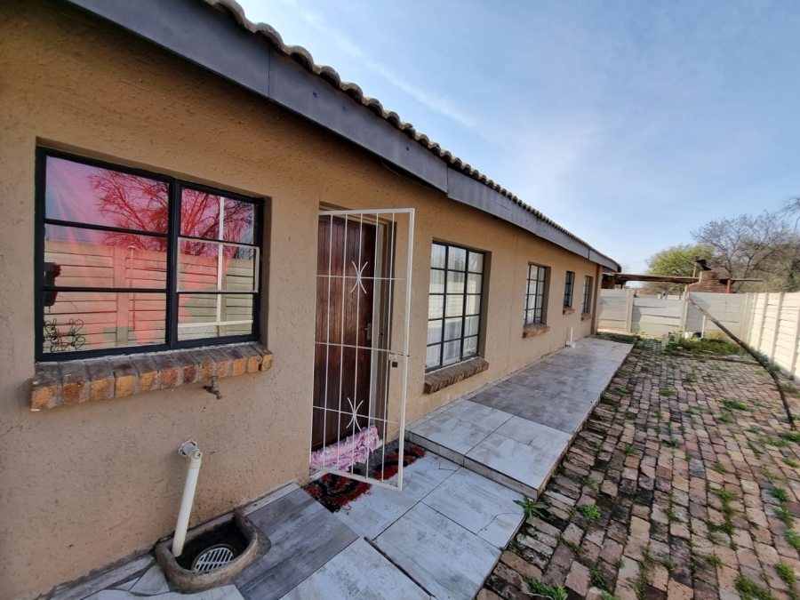 3 Bedroom Property for Sale in Modimolle Limpopo