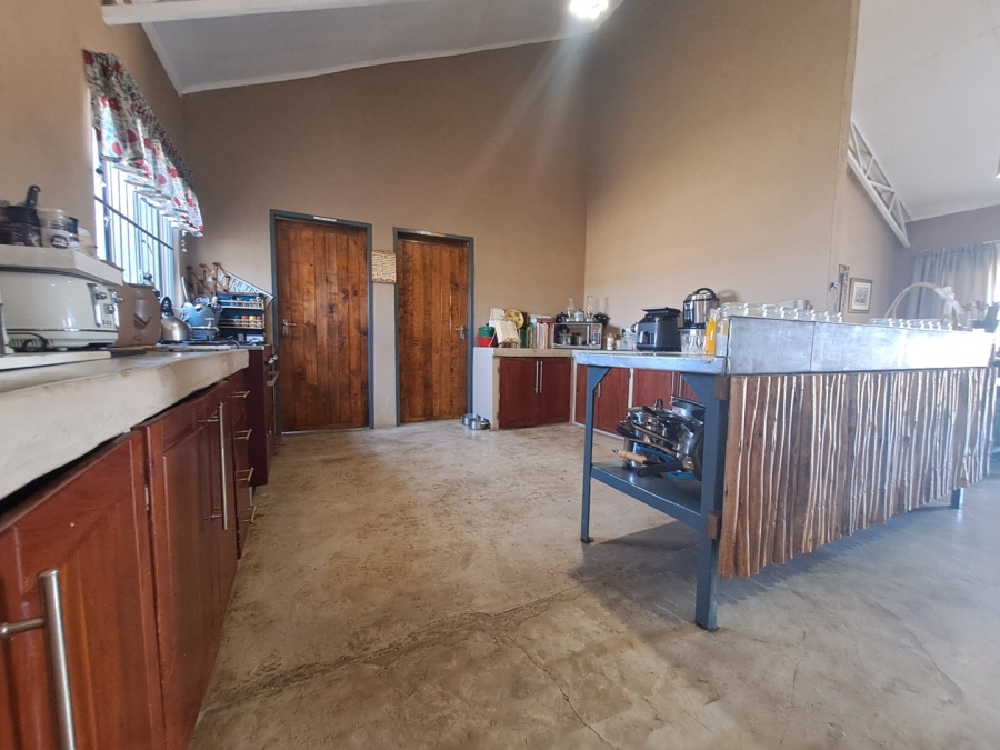 4 Bedroom Property for Sale in Wildebeestfontein A H Limpopo