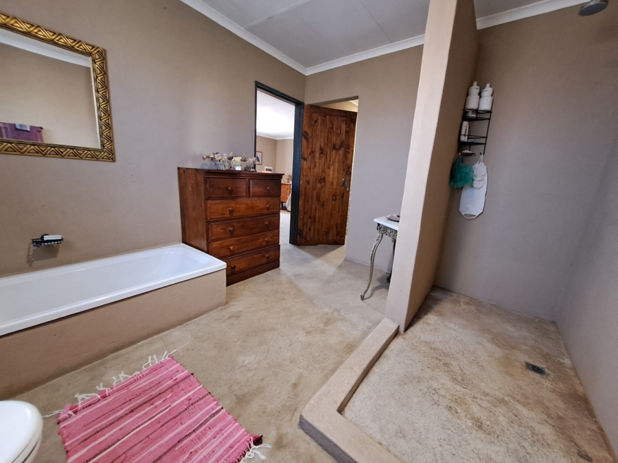 4 Bedroom Property for Sale in Wildebeestfontein A H Limpopo