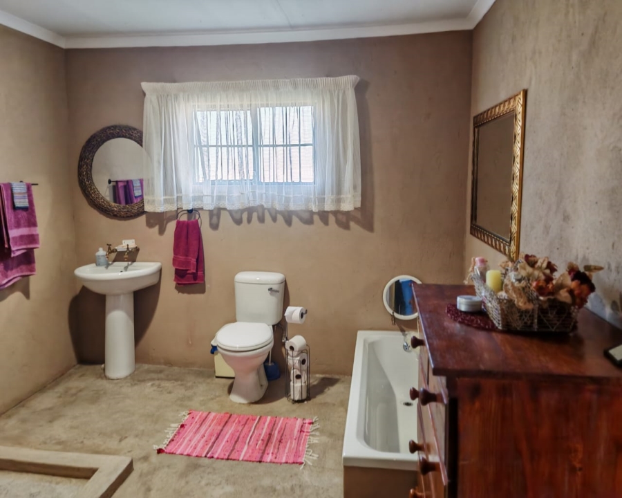 4 Bedroom Property for Sale in Wildebeestfontein A H Limpopo