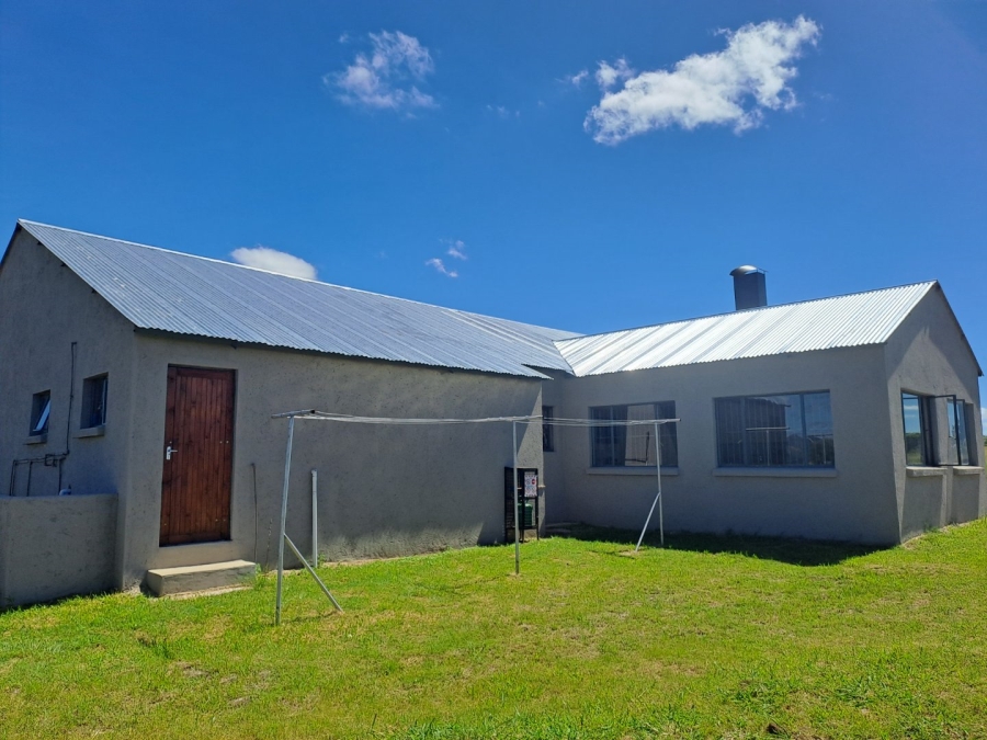 4 Bedroom Property for Sale in Wildebeestfontein A H Limpopo