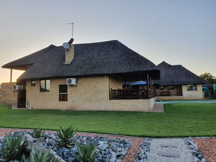 5 Bedroom Property for Sale in Phalaborwa Limpopo